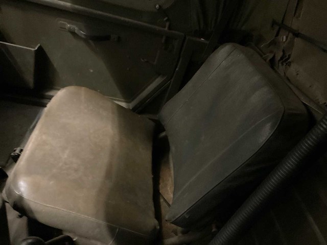 1964 militaire daimler unimog 404 “6 cilinder” - afbeelding 39 van  45