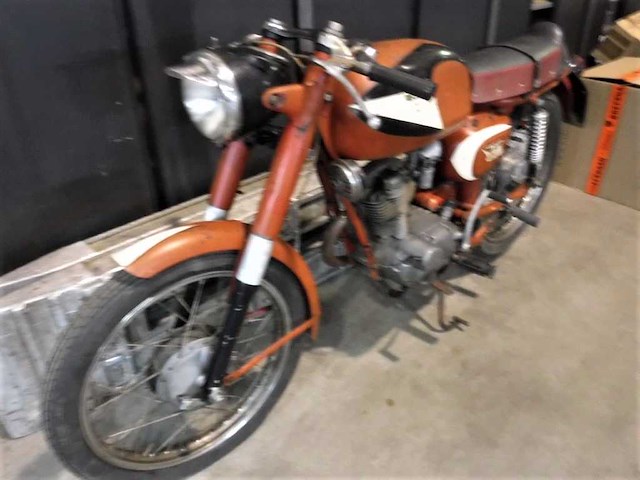 1964 moto morini 125 corsaro veloce | italian classic motorcycle - afbeelding 20 van  21