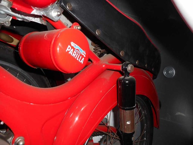 1964 parilla 50cc moped | italian classic moped - afbeelding 8 van  10