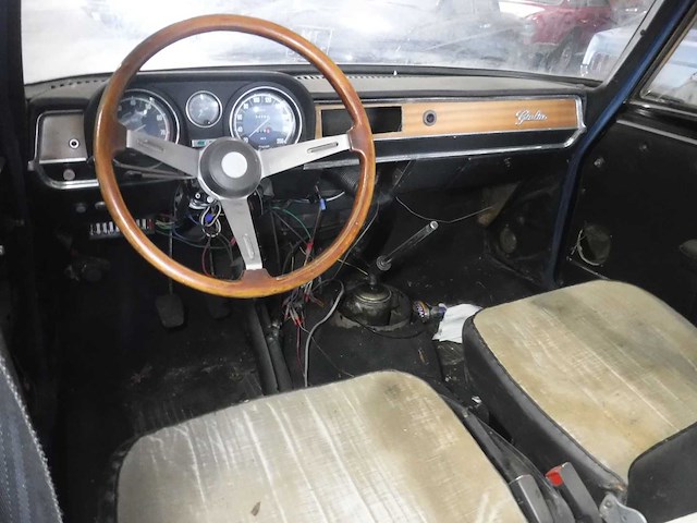 1965 alfa romeo giulia 1600 super biscione | italian classic sports sedan - afbeelding 19 van  39