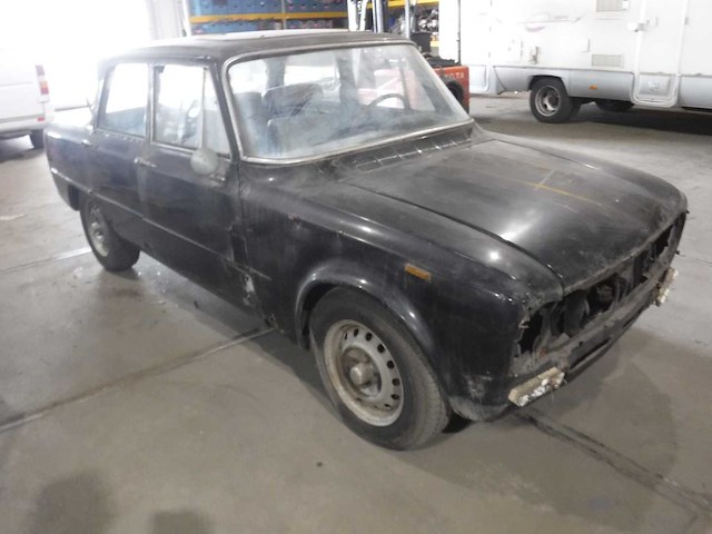 1965 alfa romeo giulia 1600 super biscione | italian classic sports sedan - afbeelding 12 van  39
