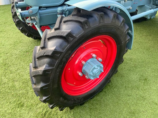 1965 eicher ea400 vierwielaangedreven oldtimer tractor - afbeelding 2 van  46