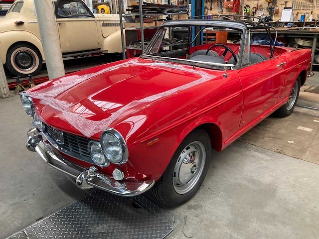 1965 fiat osca cabriolet | italian classic roadster - afbeelding 24 van  55