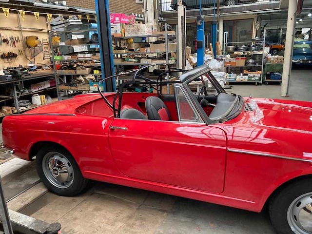1965 fiat osca cabriolet | italian classic roadster - afbeelding 28 van  55