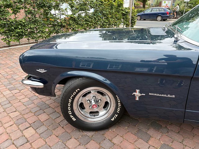 1965 ford - mustang fastback - oldtimer - afbeelding 67 van  99
