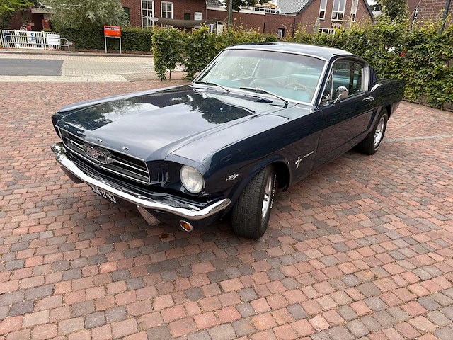 1965 ford - mustang fastback - oldtimer - afbeelding 1 van  89