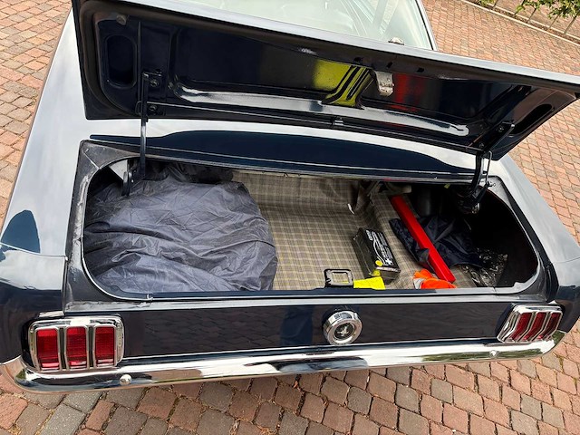 1965 ford - mustang fastback - oldtimer - afbeelding 26 van  89
