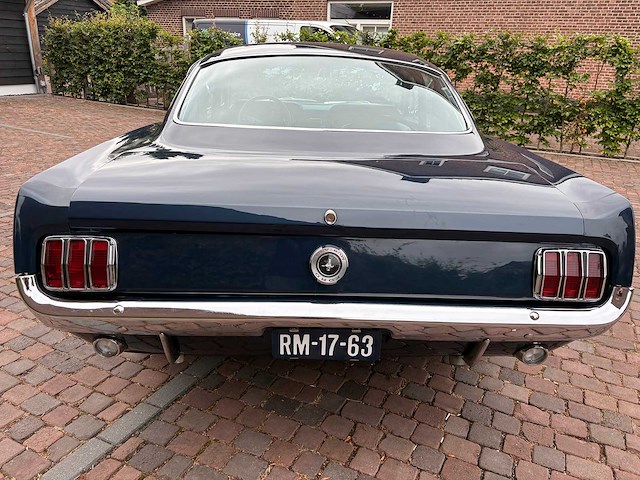 1965 ford - mustang fastback - oldtimer - afbeelding 30 van  89