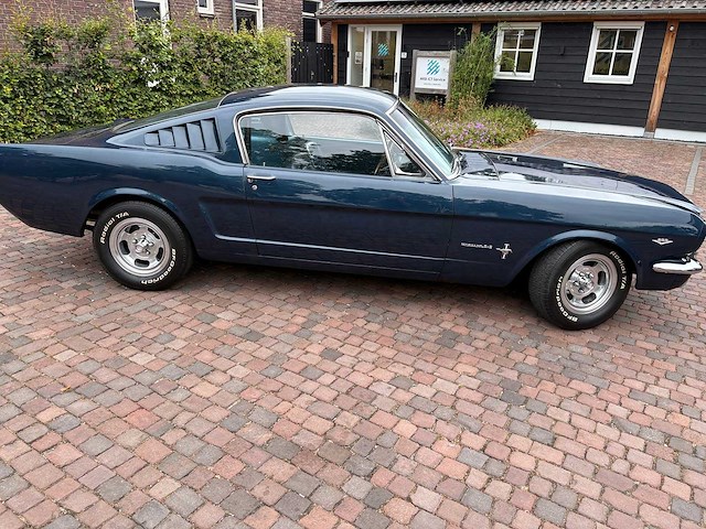 1965 ford - mustang fastback - oldtimer - afbeelding 49 van  89