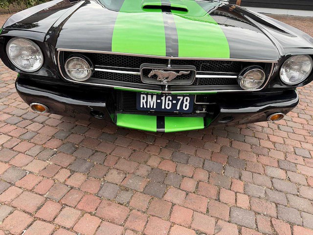 1965 ford fastback mustang fastback oldtimer - afbeelding 21 van  71