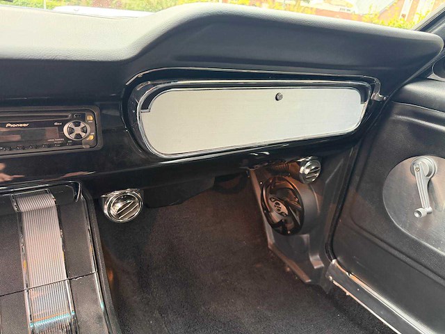 1965 ford fastback mustang fastback oldtimer - afbeelding 40 van  71