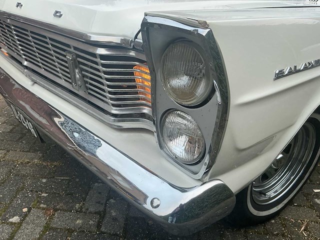 1965 ford galaxie 500 personenauto - afbeelding 15 van  58