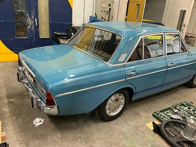 1965 ford taunus keulen 20m oldtimer - afbeelding 33 van  51