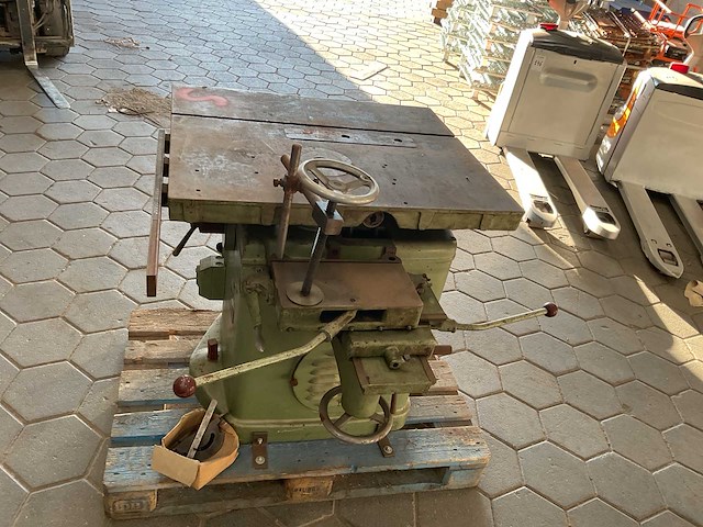 1965 frommia 600 afkortcirkelzaagmachine - afbeelding 6 van  8