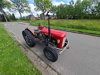 1965 massey ferguson 35 oldtimer tractor - afbeelding 10 van  13