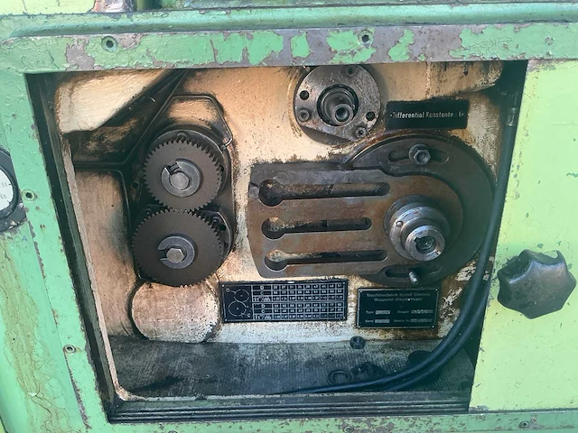 1965 staehely sh180 afwikkel freesmachine - afbeelding 16 van  38
