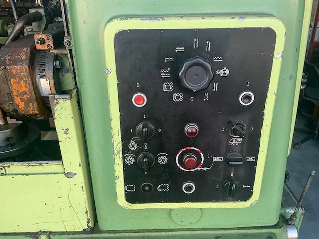 1965 staehely sh180 afwikkel freesmachine - afbeelding 2 van  46