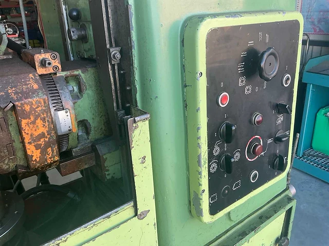 1965 staehely sh180 afwikkel freesmachine - afbeelding 13 van  46