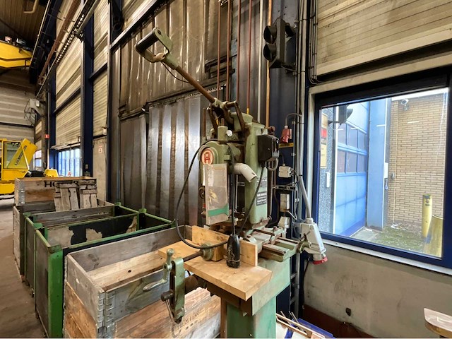 1966 ah alfred harbs ukw kettingfreesmachine - afbeelding 2 van  9