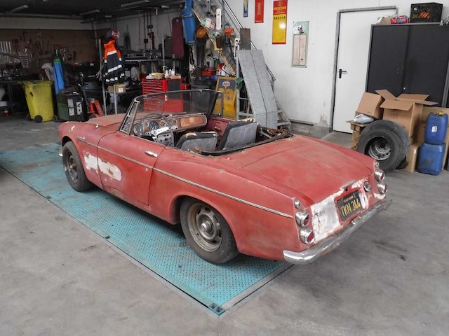 1966 datsun fairlady 1600 roadster | japanese classic sports car - afbeelding 59 van  64