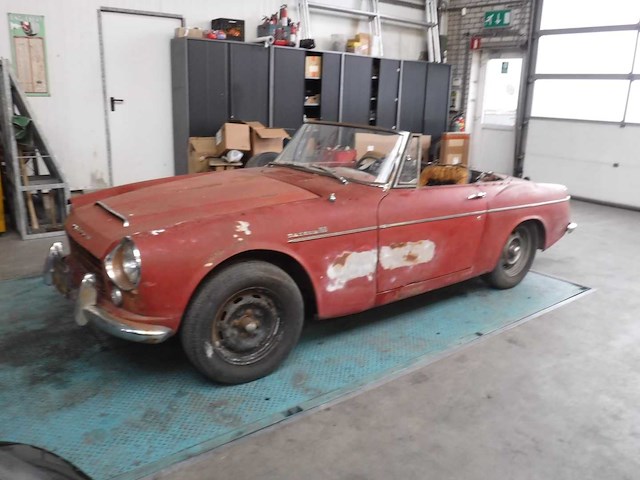 1966 datsun fairlady 1600 roadster | japanese classic sports car - afbeelding 54 van  64