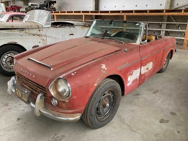 1966 datsun fairlady 1600 roadster | japanese classic sports car - afbeelding 24 van  64