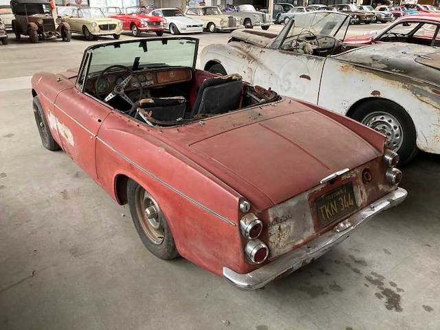 1966 datsun fairlady 1600 roadster | japanese classic sports car - afbeelding 36 van  64