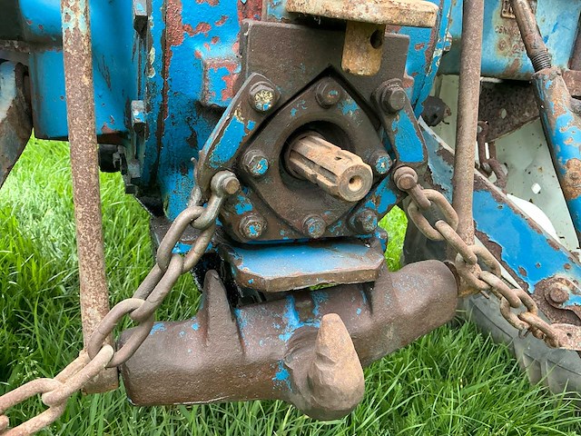 1966 ford 3000 tweewielaangedreven landbouwtractor / oldtimer - afbeelding 20 van  36