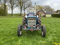 1966 ford 3000 tweewielaangedreven landbouwtractor / oldtimer - afbeelding 12 van  36