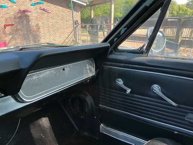 1966 ford mustang fastback personenauto - afbeelding 28 van  42