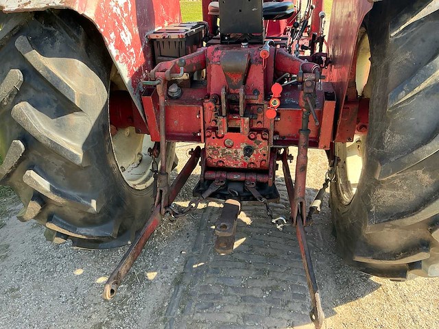 1966 mc cormick international 523 agromatic tweewielaangedreven landbouwtractor - afbeelding 6 van  21