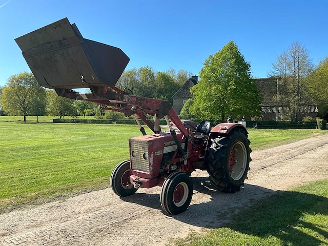 1966 mc cormick international 523 agromatic tweewielaangedreven landbouwtractor - afbeelding 1 van  21