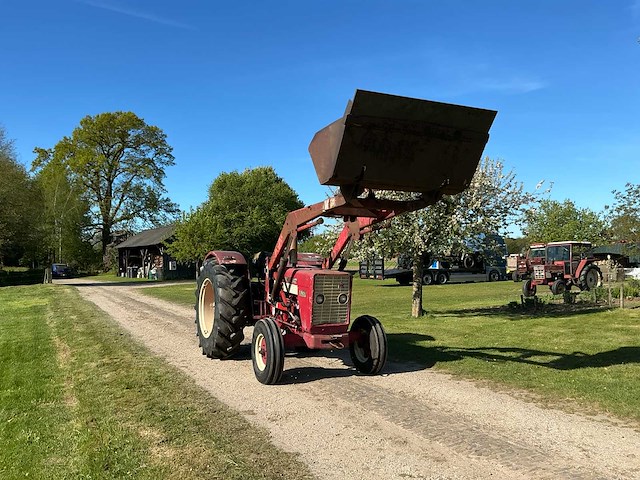 1966 mc cormick international 523 agromatic tweewielaangedreven landbouwtractor - afbeelding 19 van  21