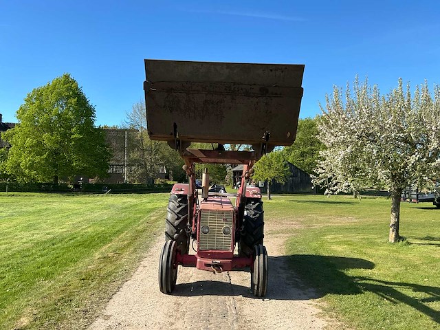 1966 mc cormick international 523 agromatic tweewielaangedreven landbouwtractor - afbeelding 20 van  21