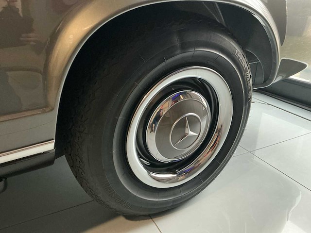 1966 mercedes 230sl w113 "pagode" - afbeelding 33 van  47