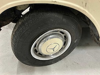 1966 mercedes-benz 200d automatic oldtimer auto - afbeelding 17 van  19