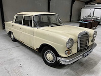 1966 mercedes-benz 200d automatic oldtimer auto - afbeelding 13 van  19