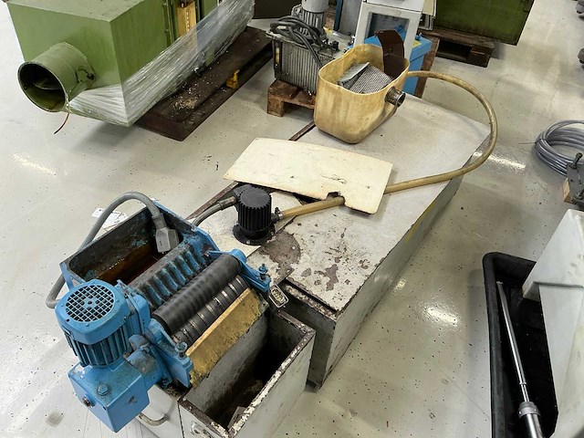 1966 novarese 01861 cilindrische slijpmachine (3x) - afbeelding 6 van  6