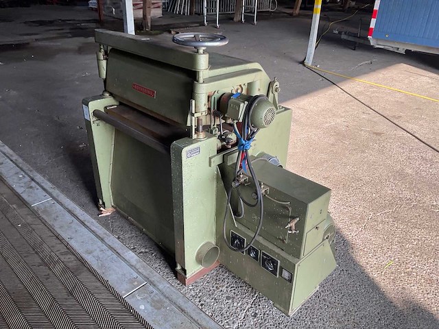 1967 bütfering 74 breedbandschuurmachine - afbeelding 2 van  4