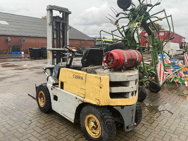 1967 clark cy40 vorkheftruck - afbeelding 10 van  15