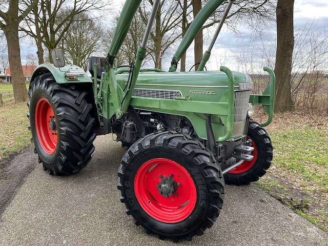 1967 fendt favorit 3a rundhauber oldtimer tractor - afbeelding 18 van  20