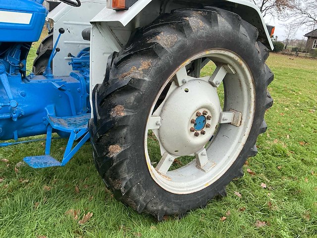 1967 ford 3000 oldtimer tractor - afbeelding 2 van  35