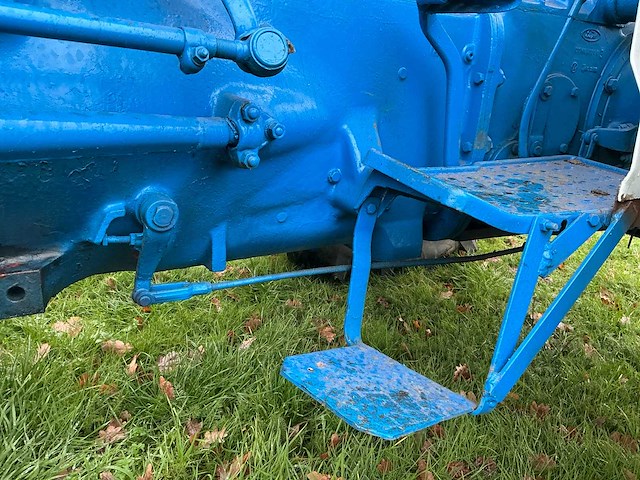 1967 ford 3000 oldtimer tractor - afbeelding 10 van  35