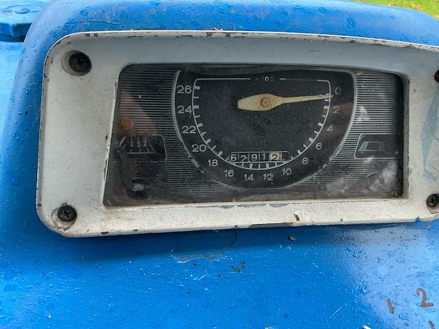 1967 ford 3000 oldtimer tractor - afbeelding 22 van  35