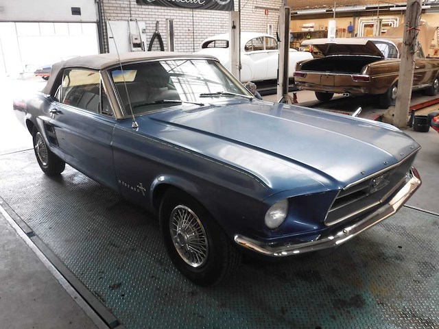 1967 ford mustang convertible | american classic convertible - afbeelding 34 van  42