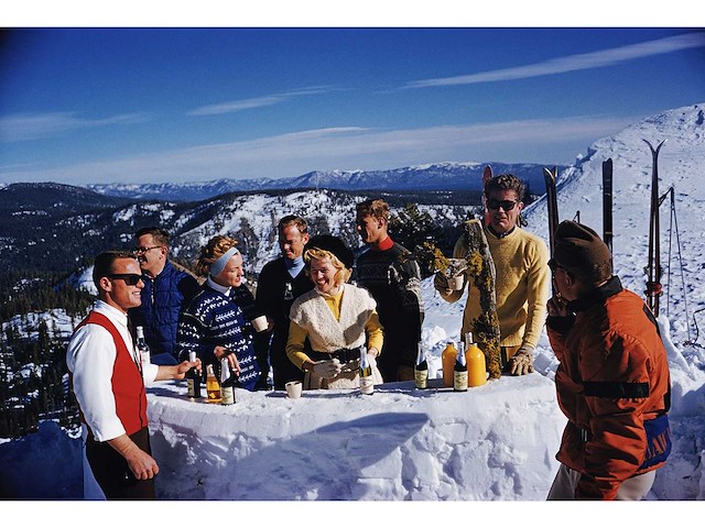 1967 foto slim aarons ‘après ski - afbeelding 1 van  4