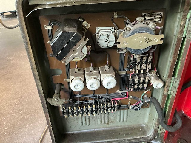 1967 frunze 6m12n verticale consolefreesmachine - afbeelding 16 van  24