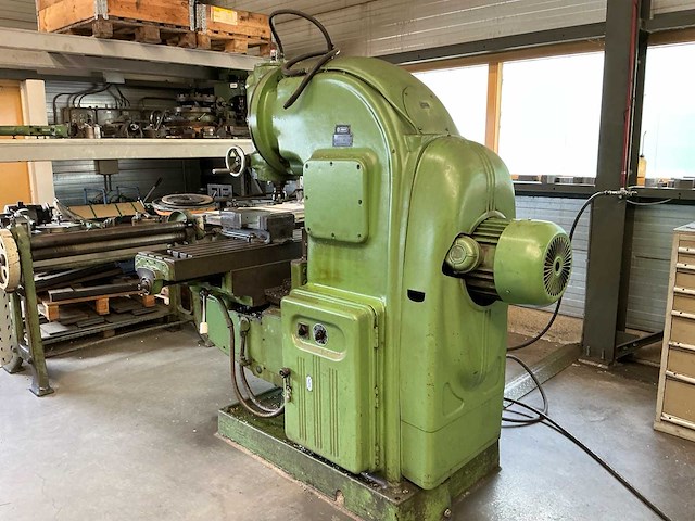 1967 frunze 6m12n verticale consolefreesmachine - afbeelding 18 van  24