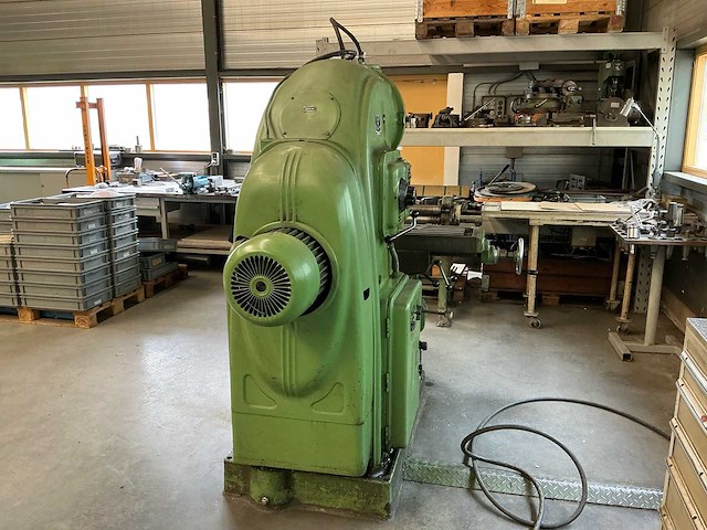 1967 frunze 6m12n verticale consolefreesmachine - afbeelding 19 van  24