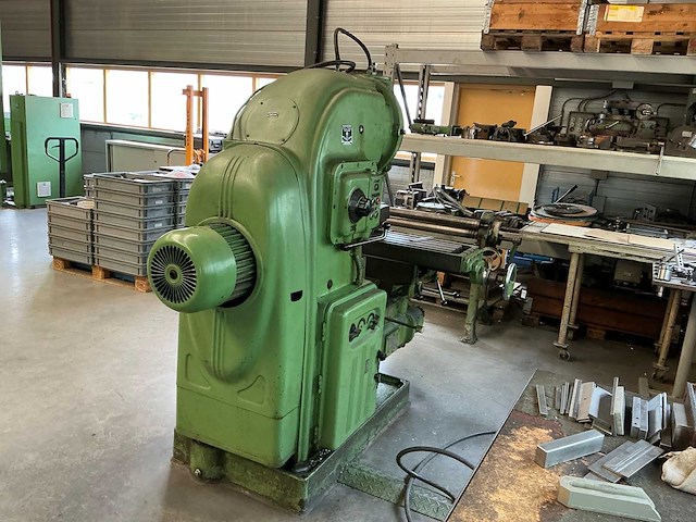 1967 frunze 6m12n verticale consolefreesmachine - afbeelding 20 van  24